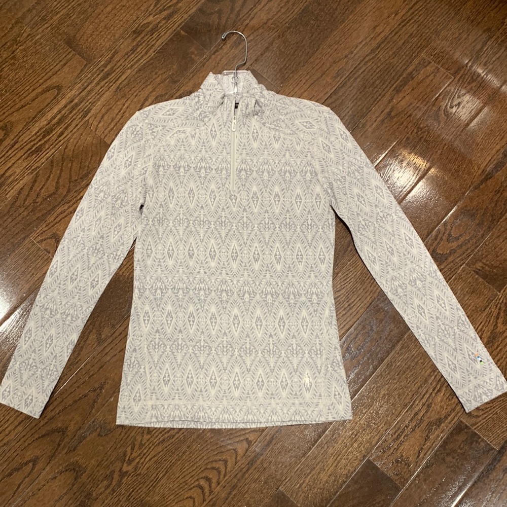 Smartwool womens 1/4 zip worn once. 100% merino wool.